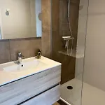 Clos Du Regrillon Guest house