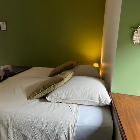 Clos Du Regrillon Guest house 3*