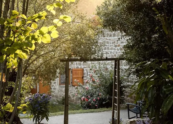 Clos Du Regrillon Guest house 3*